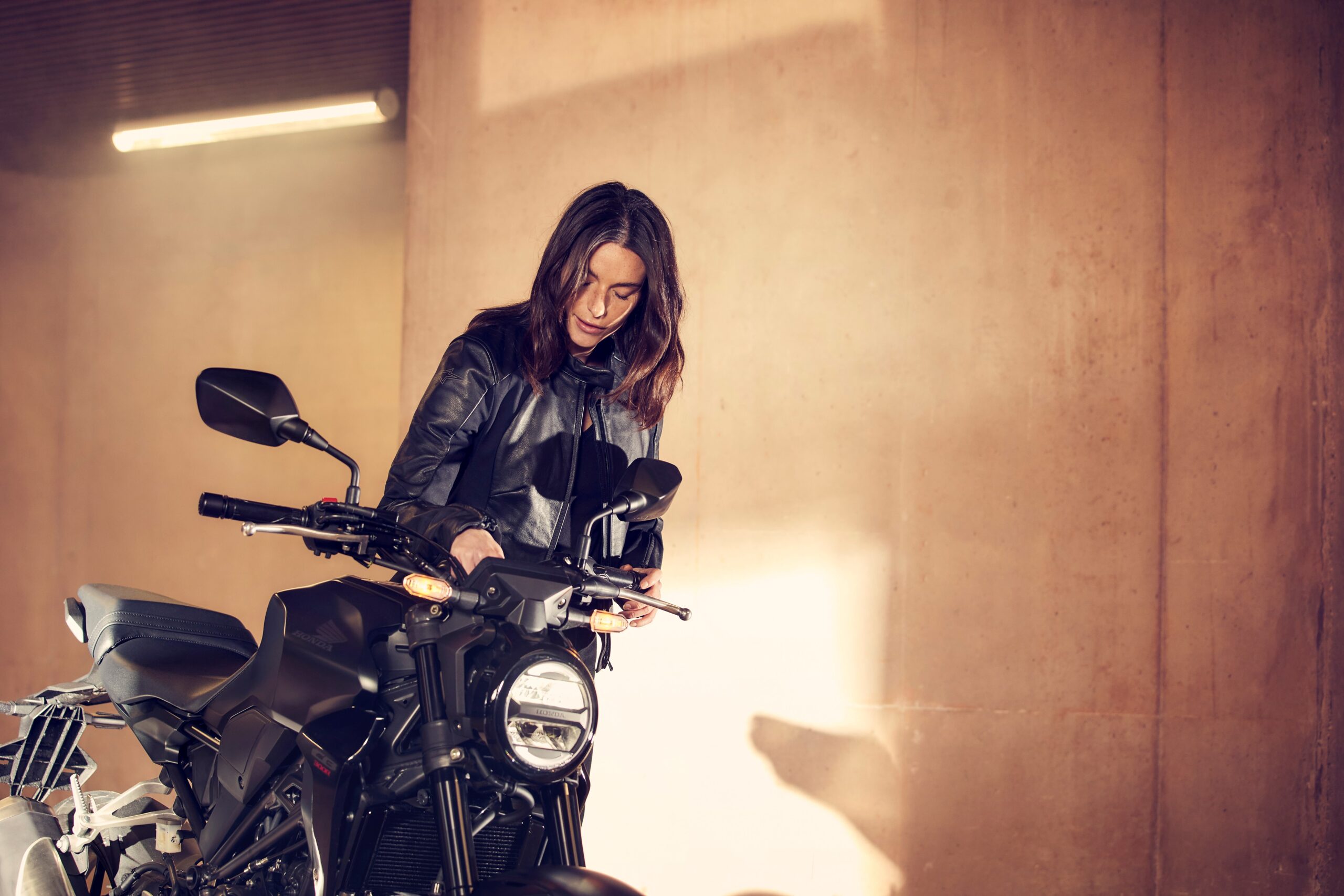 Honda CB300R 2022 – motor za učenje in zabavo