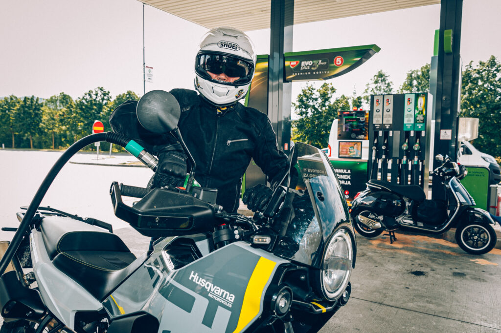MOL-motoristi_motoavantura (56) - www.motoavantura.si