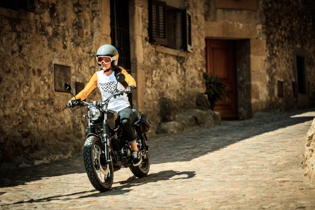 Brixton_Motorcycles_motoavantura 6 - www.motoavantura.si