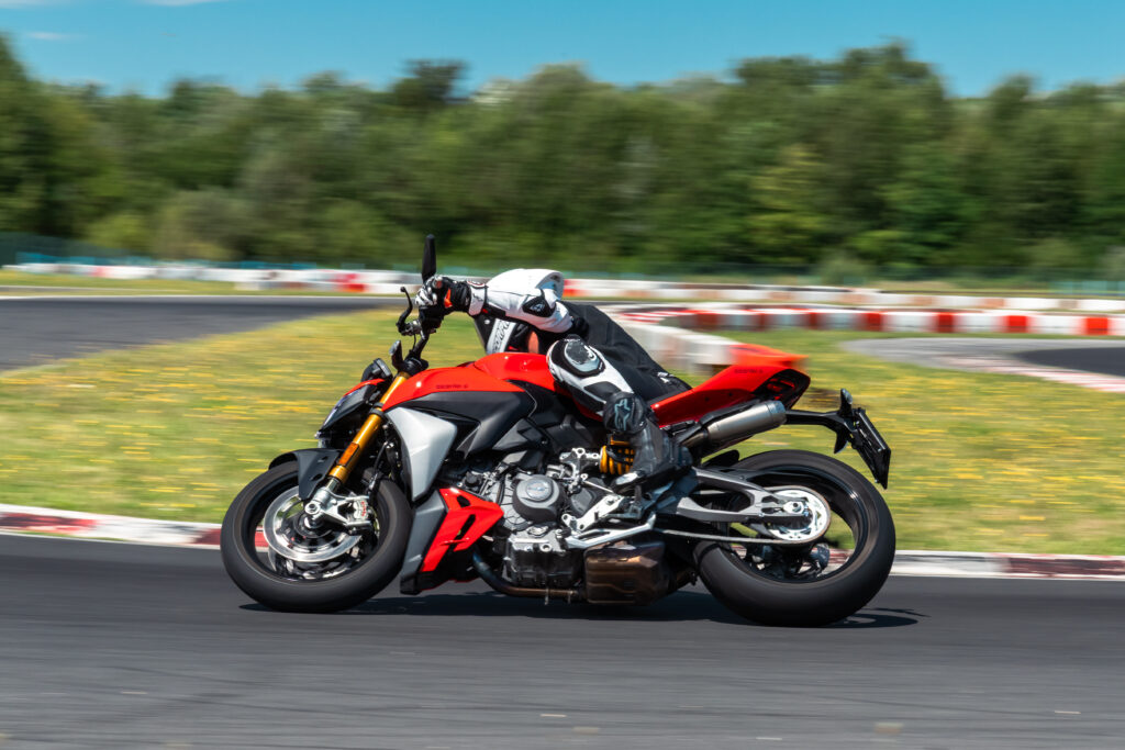 Ducati Ptuj-35 - www.motoavantura.si