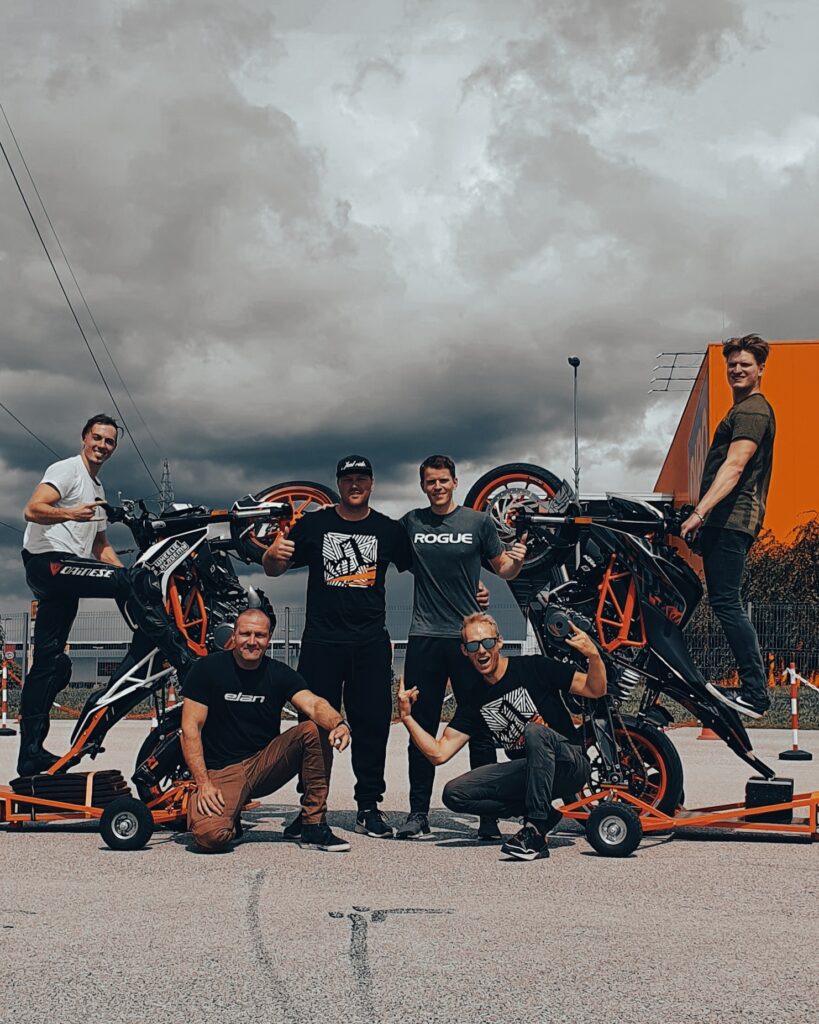 ROK Bagoros Wheelie Academy motoavantura 13 - www.motoavantura.si