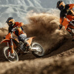 KTM SX Motocross za leto 2026: Hitrejši v blatu in pesku