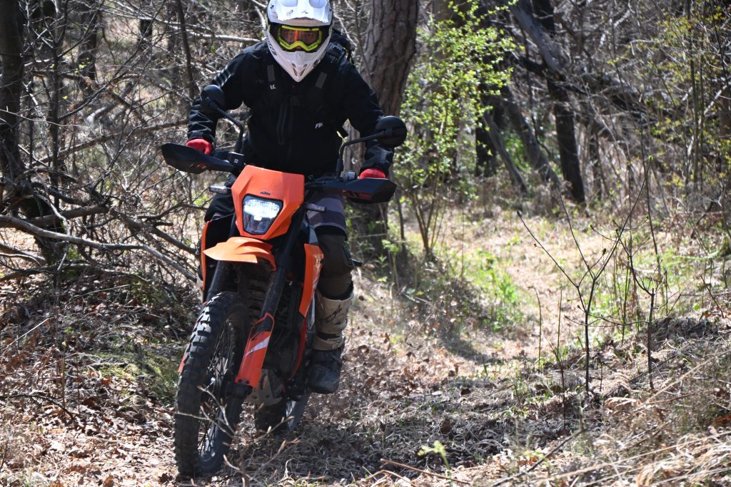KTM_390_enduro_R_test_motoavantura 5 - www.motoavantura.si