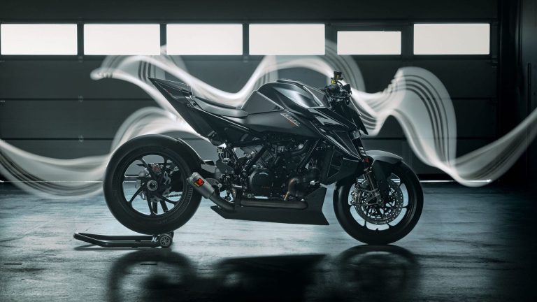 Read more about the article KTM 1390 Super Duke RR Track, prvi “track-only” Super Duke v KTM ponudbi