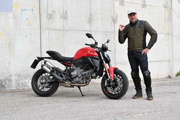 Read more about the article Test: Ducati Monster, je to še italijanska legenda?