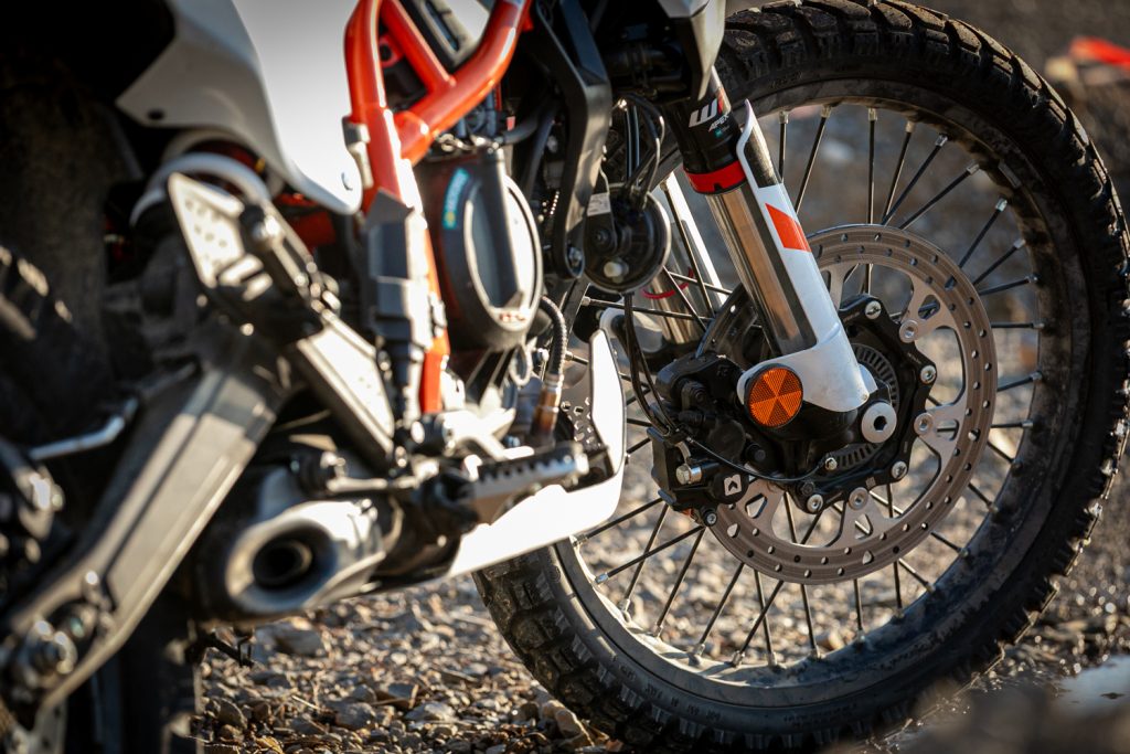 KTM 390 ADVENTURE R - TEST - www.motoavantura.si