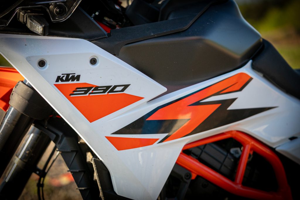 KTM 390 ADVENTURE R - TEST - www.motoavantura.si