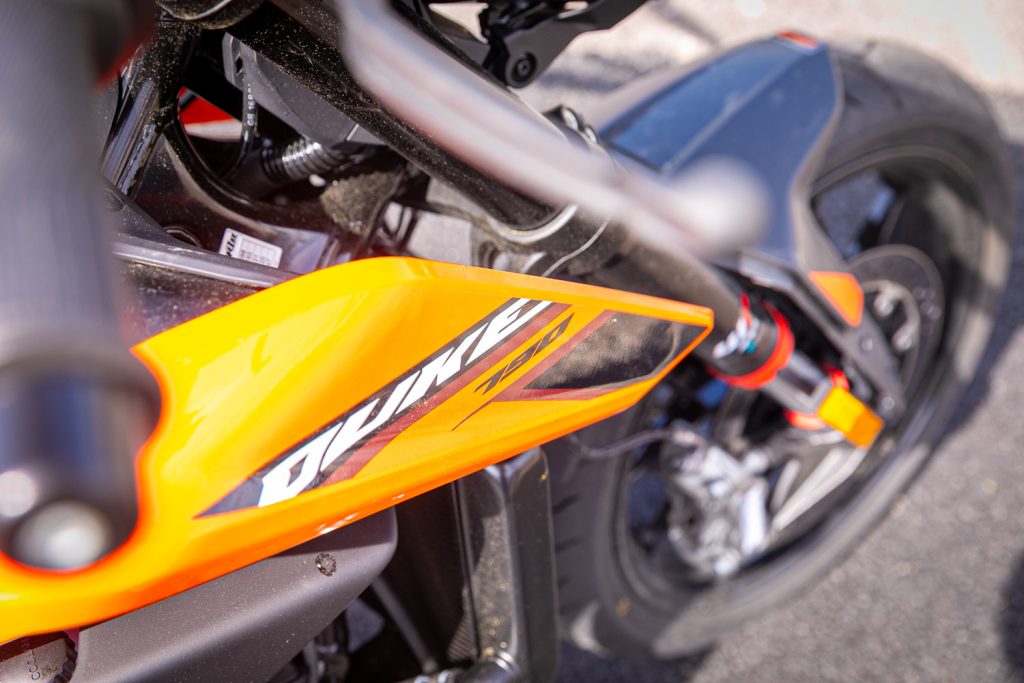 LINDAURING 2026 - KTM RC 990 R in KTM DUKE 790 - www.motoavantura.si