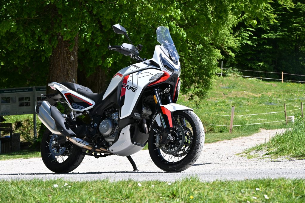 Moto_Morini_X-CAPE_1200_ 6 - www.motoavantura.si