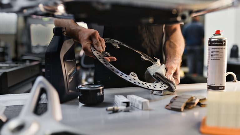 Read more about the article BMW Motorrad išče novega servisnega partnerja na Primorskem