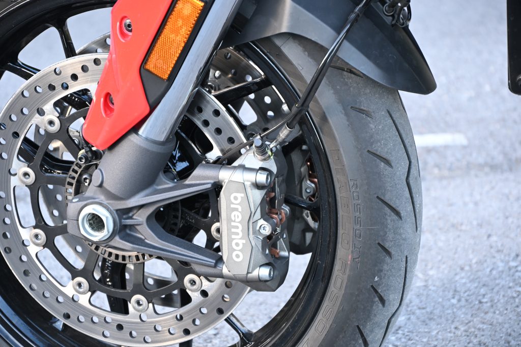 Ducati Hypermotard V2_motoavantura_test 44 - www.motoavantura.si