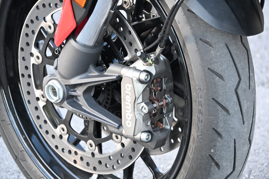 Ducati Hypermotard V2_motoavantura_test 45 - www.motoavantura.si