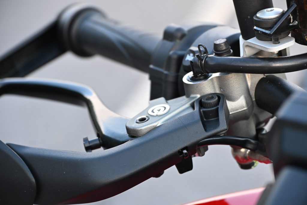 Ducati Hypermotard V2_motoavantura_test 50 - www.motoavantura.si