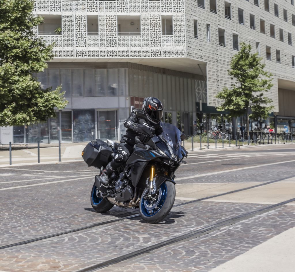 GSX-S1000GX_M6_Action_09 - www.motoavantura.si