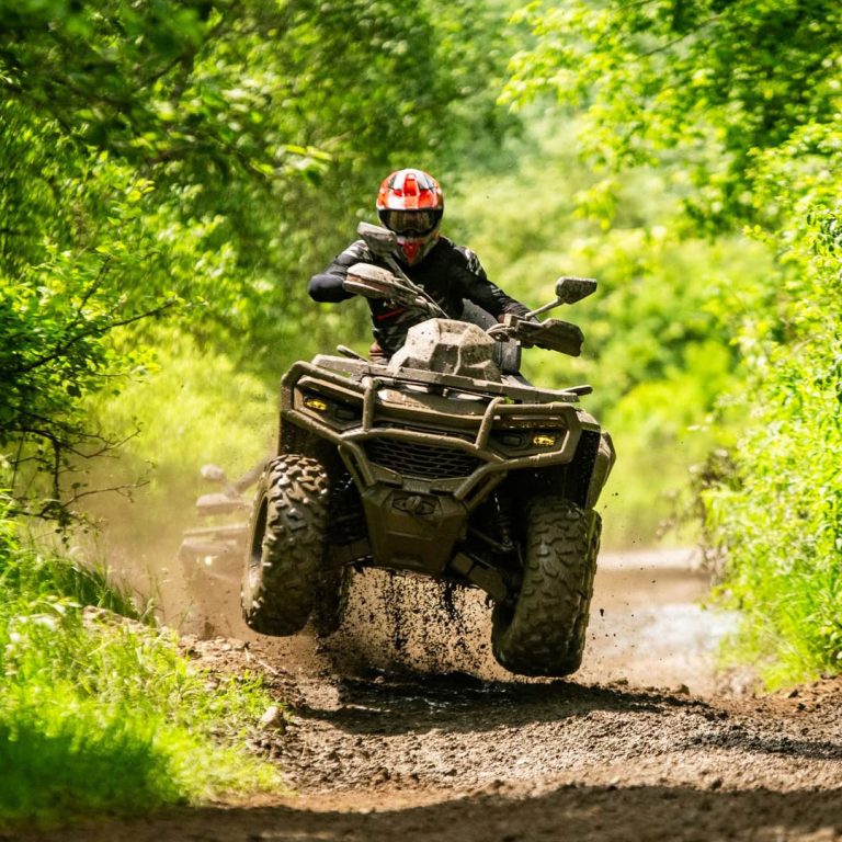 Read more about the article UP MOTO prihaja v Slovenijo: nova znamka štirikolesnikov za delo, teren in avanture