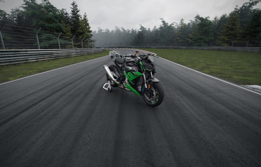 Nurburgring_bmw-motorrad-m-1000- 5 - www.motoavantura.si