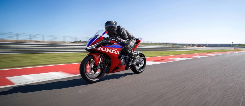 Honda_CBR500R_FOUR_27YM_00 - www.motoavantura.si