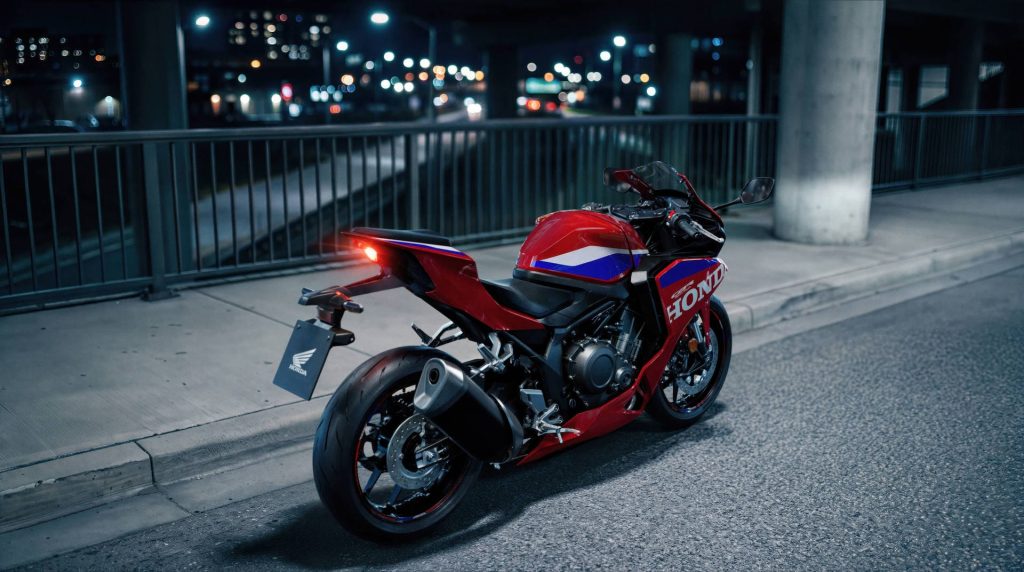 Honda_CBR500R_FOUR_27YM_03 - www.motoavantura.si