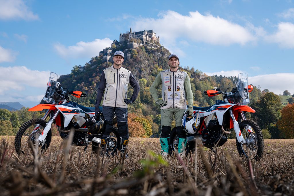 Luca und Matteo on KTM Rally 2026-10-16 - www.motoavantura.si