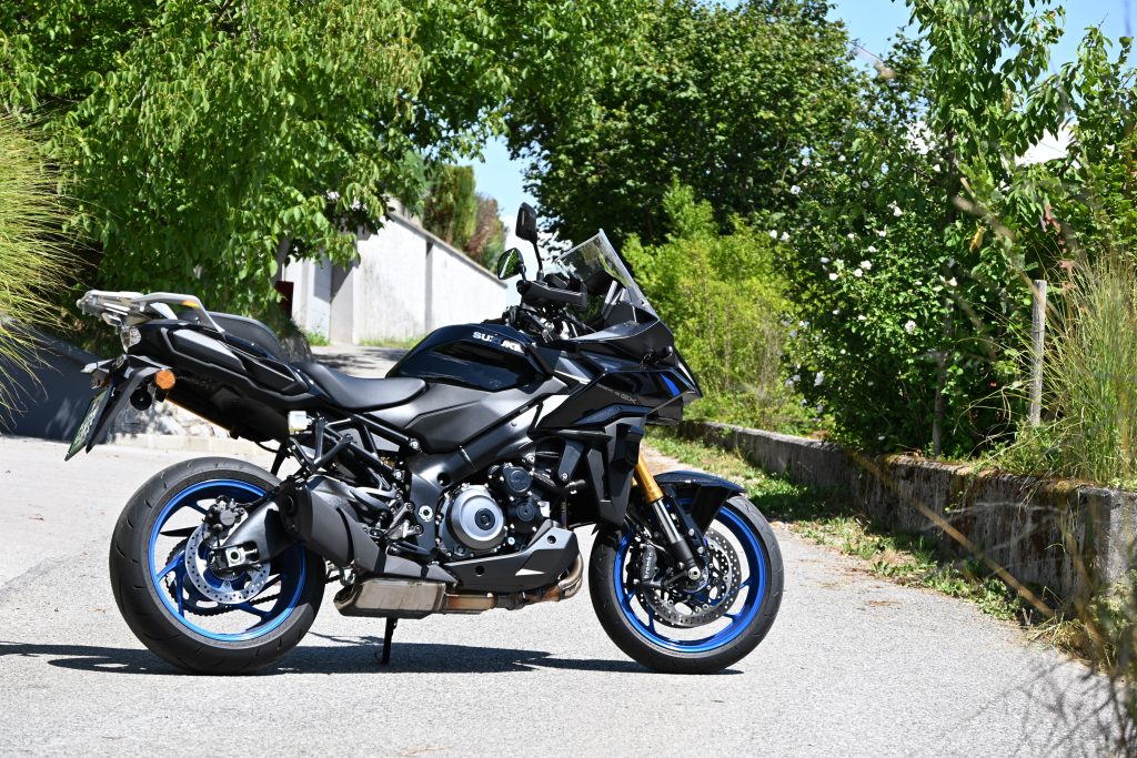 Suzuki-gsx1000-gx 22 - www.motoavantura.si